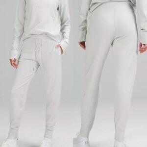 Lululemon Womens Engineered Warmth Jogger Pants Vapor White